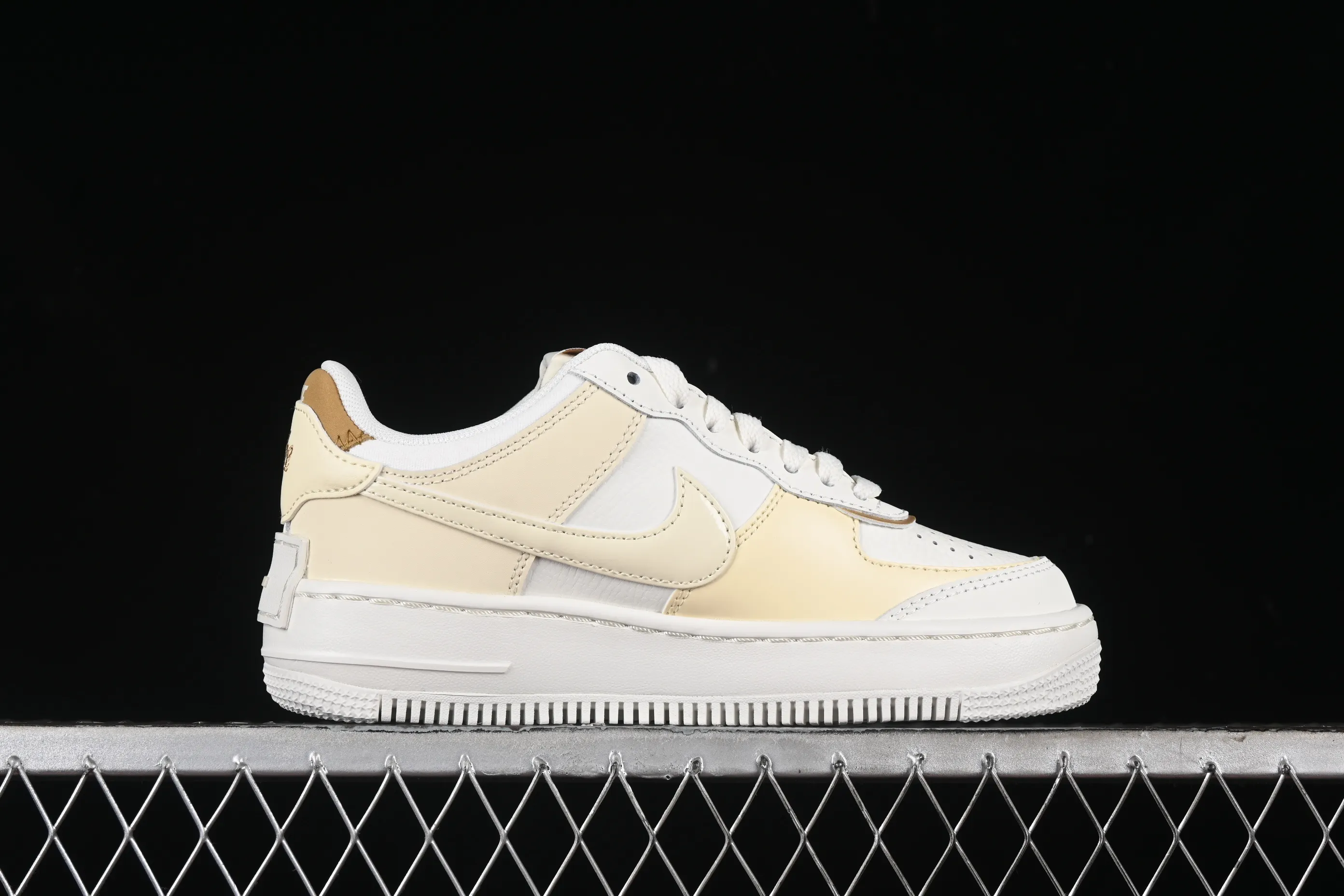 All Categories Nk Air Force 1 Air Force Series Nk Air Force 1 Shadow Air Force Lightweight Increase Nk Air Force 1 Shadow Air Force One Lightweight Increase Low-top Versatile Sneakers DZ1847-108